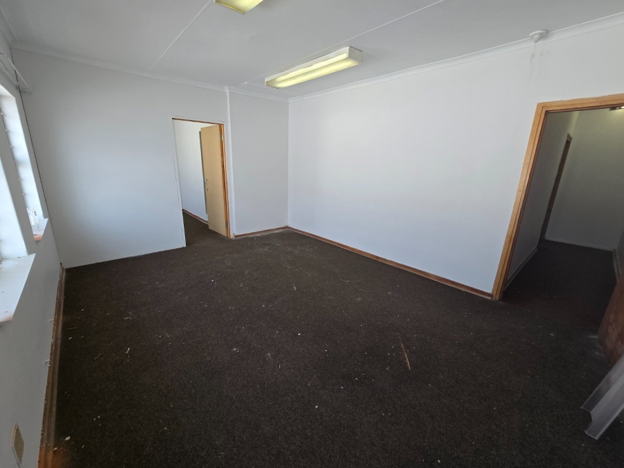To Let commercial Property for Rent in Bethlehem Free State